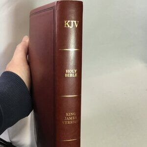 Holy Bible Holman Leather KJV Brown Giant Print Concordance Maps Indexed NWOB